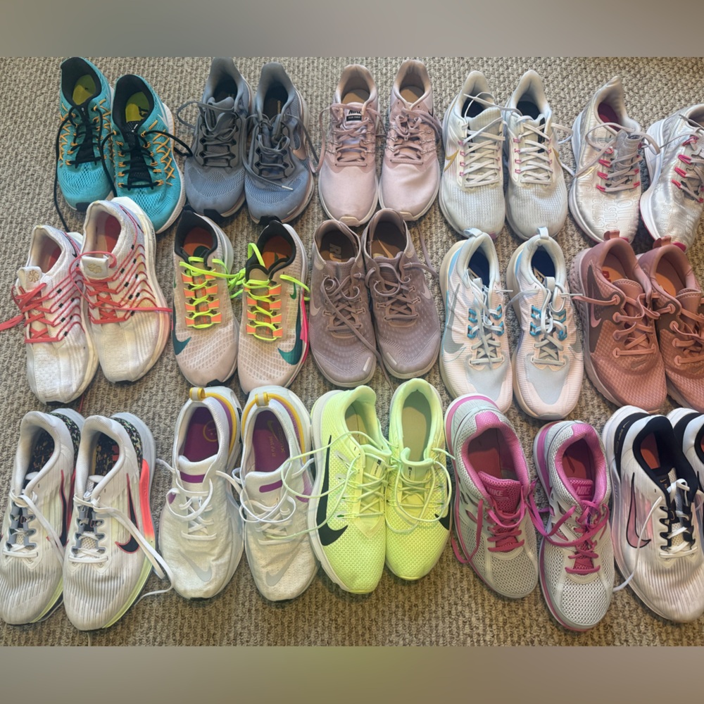 15 pairs of Nike Women's Assorted Athletic Shoes - Multi Color Mix